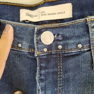 Gap true skinny ankle jean
